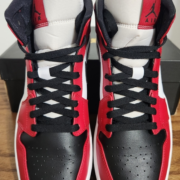 basketball sneakers size 11